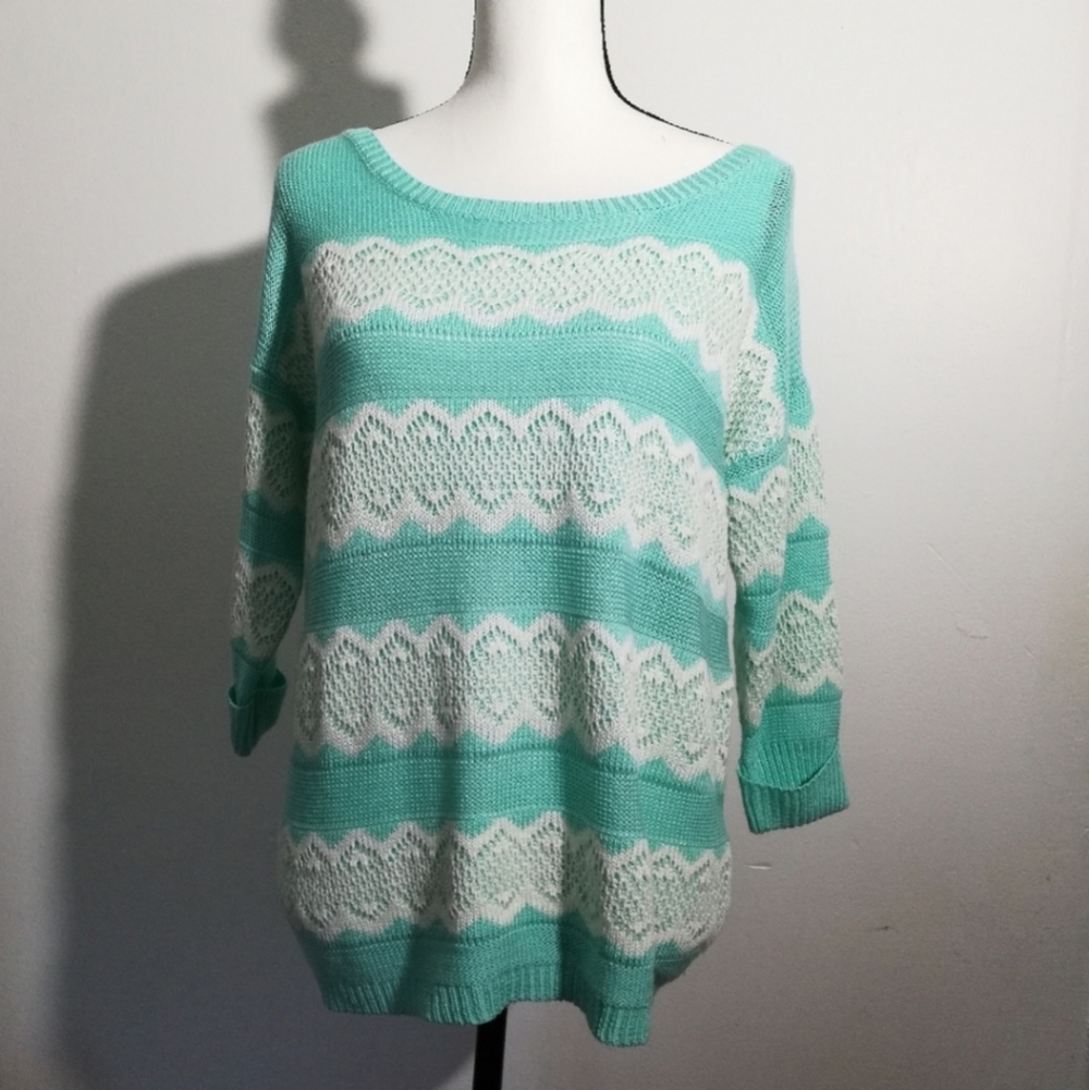 Cozy Casual Textured Knit Pullover Sweater